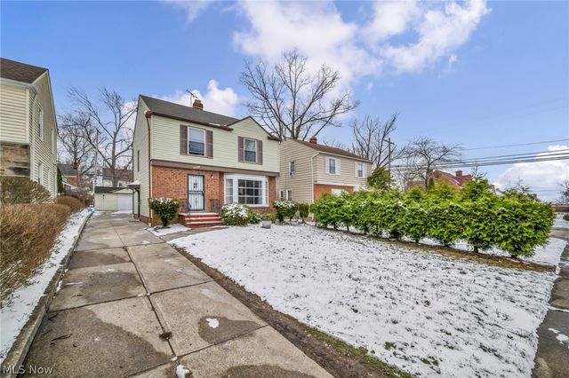 16908 Throckley Avenue, Cleveland, OH 44128