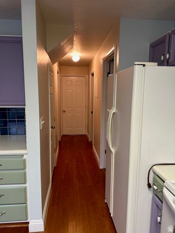 254 W MEADOW LN, Centerville, UT 84014
