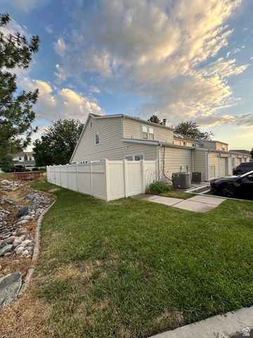 254 W MEADOW LN, Centerville, UT 84014