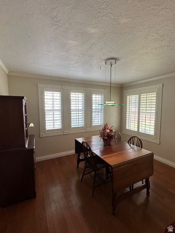 254 W MEADOW LN, Centerville, UT 84014