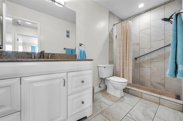 5925 SHORE BOULEVARD S 409, Gulfport, FL 33707