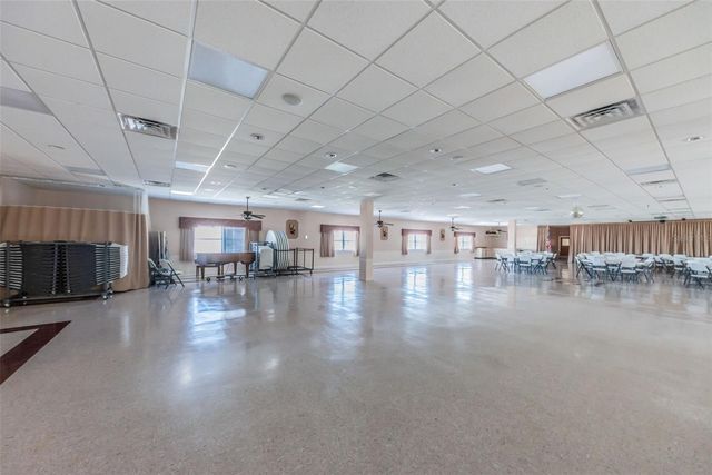 5925 SHORE BOULEVARD S 409, Gulfport, FL 33707