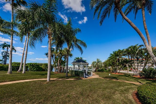 5925 SHORE BOULEVARD S 409, Gulfport, FL 33707