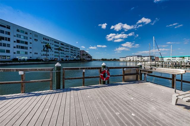 5925 SHORE BOULEVARD S 409, Gulfport, FL 33707