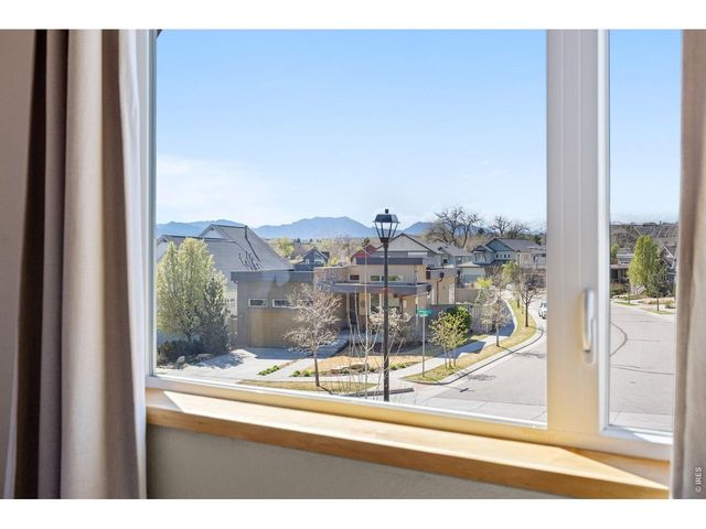 1836 Lakespur Ln, Louisville, CO 80027