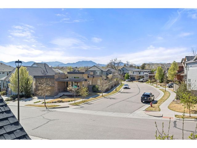 1836 Lakespur Ln, Louisville, CO 80027