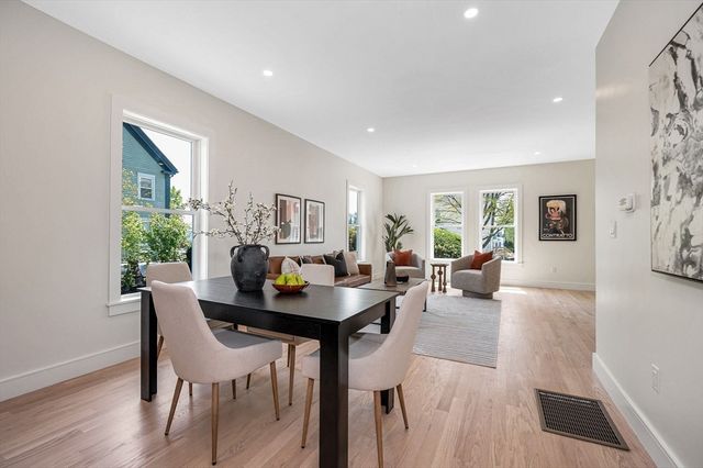 13 Chestnut Street 1, Wakefield, MA 01880