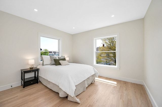 13 Chestnut Street 1, Wakefield, MA 01880