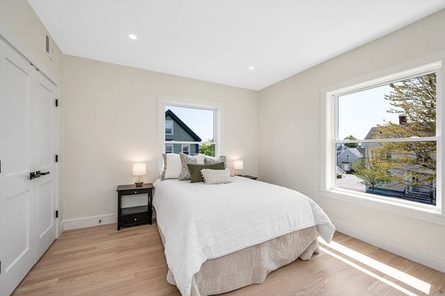 13 Chestnut Street 1, Wakefield, MA 01880