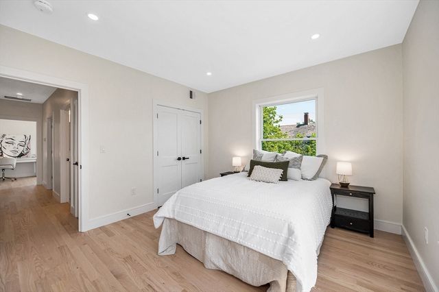 13 Chestnut Street 1, Wakefield, MA 01880