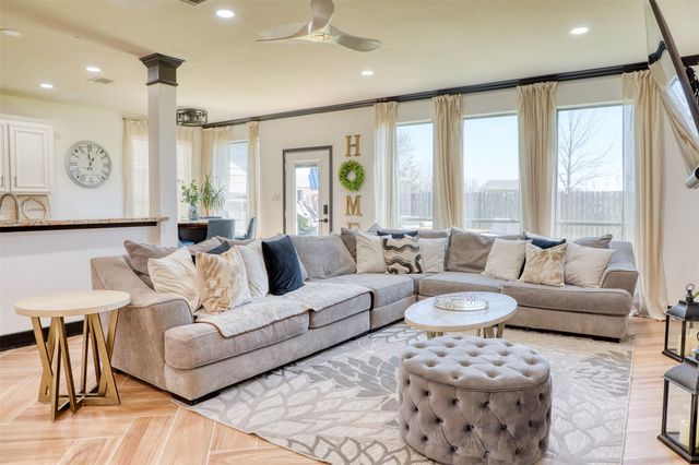 2115 Thistlerock Lane, Sugar Land, TX 77479