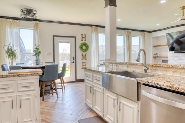 2115 Thistlerock Lane, Sugar Land, TX 77479