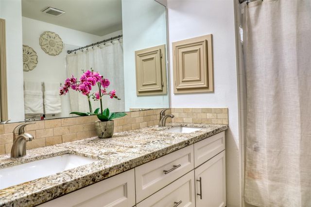 2115 Thistlerock Lane, Sugar Land, TX 77479