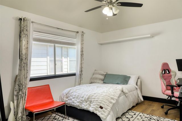 2115 Thistlerock Lane, Sugar Land, TX 77479