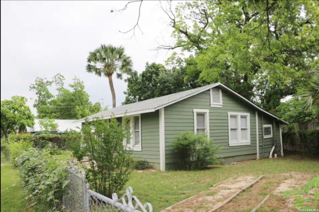 117 Nesbit, San Antonio, TX 78212