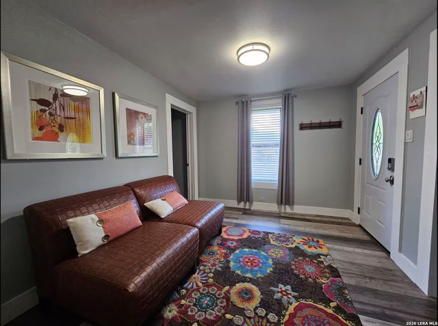 117 Nesbit, San Antonio, TX 78212