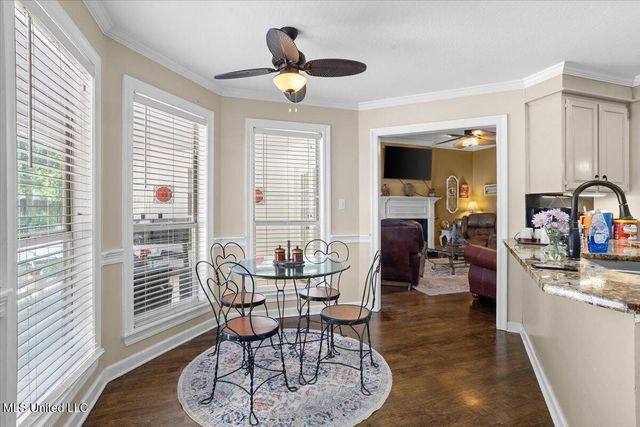 14 Summer Place Circle, Hattiesburg, MS 39402