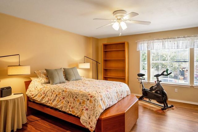 412 Derby LN, Georgetown, TX 78626