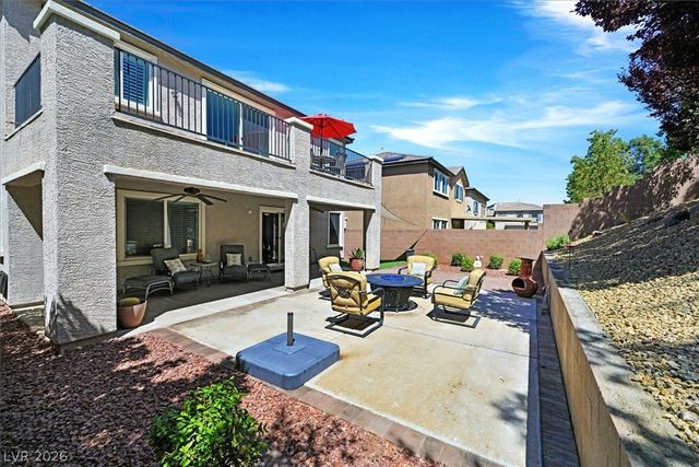 917 Carson Bluff Avenue, Henderson, NV 89012