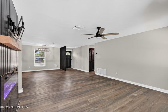 50 PHOENETIA Drive, St. Augustine, FL 32086