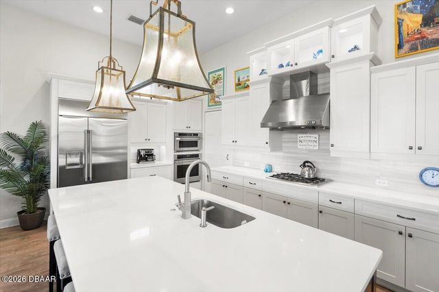 16 Spinaker Circle, Palm Coast, FL 32137