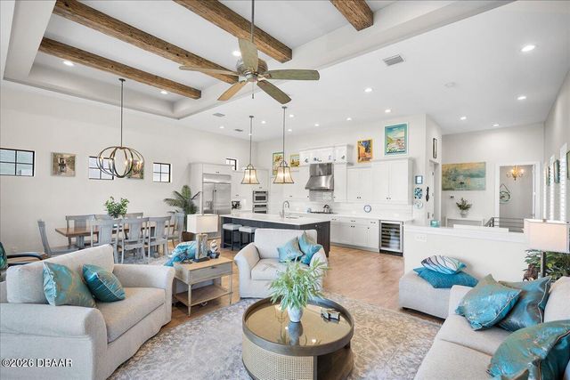 16 Spinaker Circle, Palm Coast, FL 32137