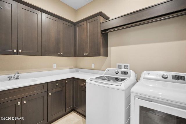 16 Spinaker Circle, Palm Coast, FL 32137