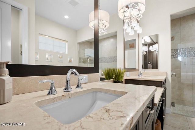 16 Spinaker Circle, Palm Coast, FL 32137