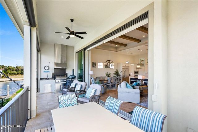 16 Spinaker Circle, Palm Coast, FL 32137