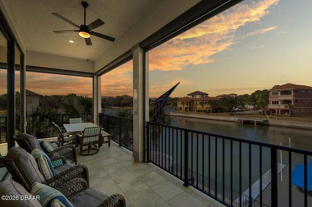 16 Spinaker Circle, Palm Coast, FL 32137