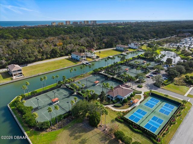 16 Spinaker Circle, Palm Coast, FL 32137