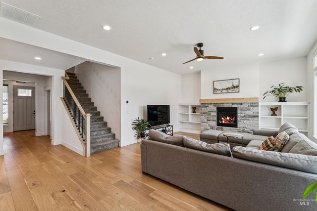 971 E Viedma St, Kuna, ID 83634