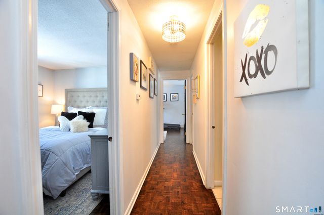 39 Huckleberry Lane, Manchester, CT 06040