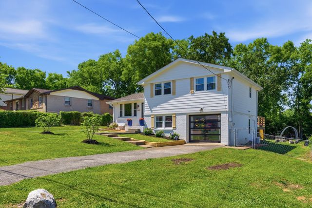 3060 Buenaview Blvd, Nashville, TN 37218