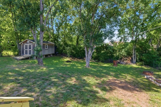 3060 Buenaview Blvd, Nashville, TN 37218
