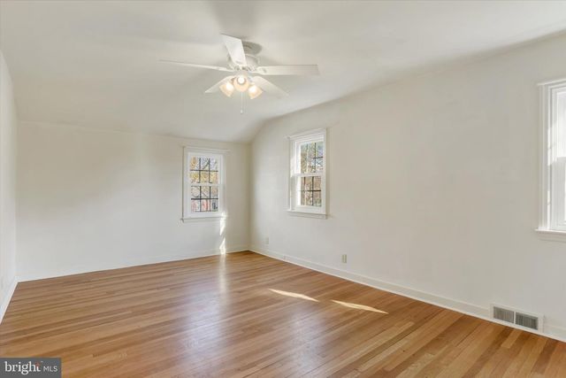 527 PARK DR, Lebanon, PA 17042