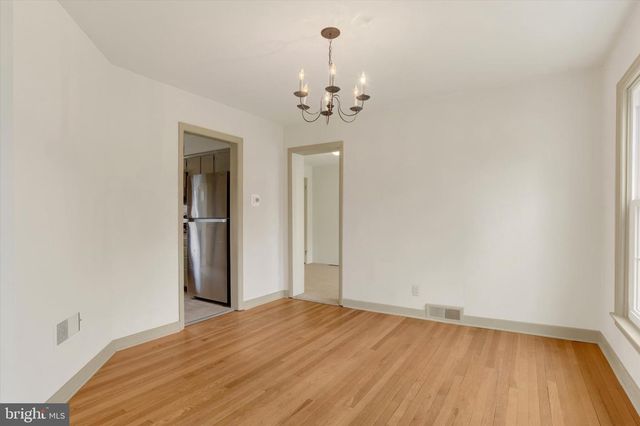527 PARK DR, Lebanon, PA 17042