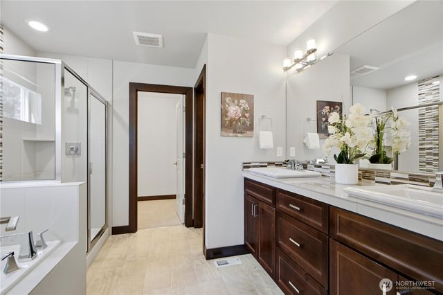 14725 41st Avenue SE, Bothell, WA 98012