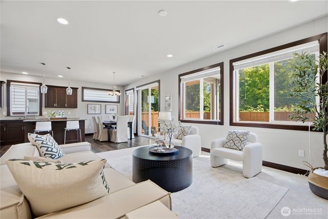 14725 41st Avenue SE, Bothell, WA 98012