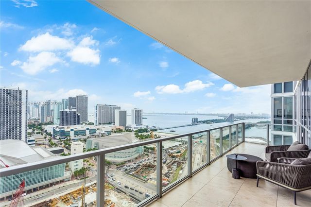 1100 Biscayne Blvd 2708, Miami, FL 33132