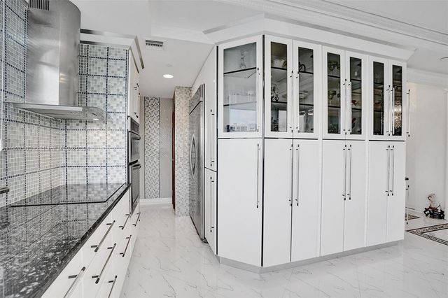 12 Seacrest Pkwy 3, Hollywood, FL 33019