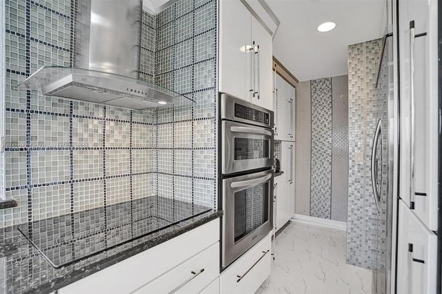 12 Seacrest Pkwy 3, Hollywood, FL 33019