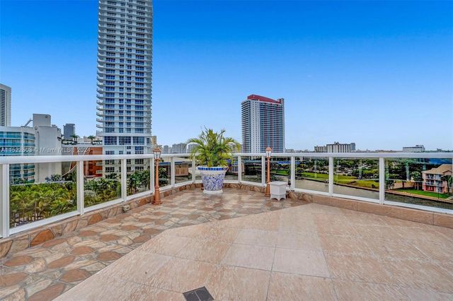 12 Seacrest Pkwy 3, Hollywood, FL 33019