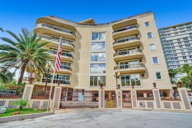 12 Seacrest Pkwy 3, Hollywood, FL 33019