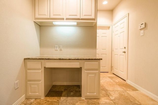 1328 Burnett Drive, Lantana, TX 76226