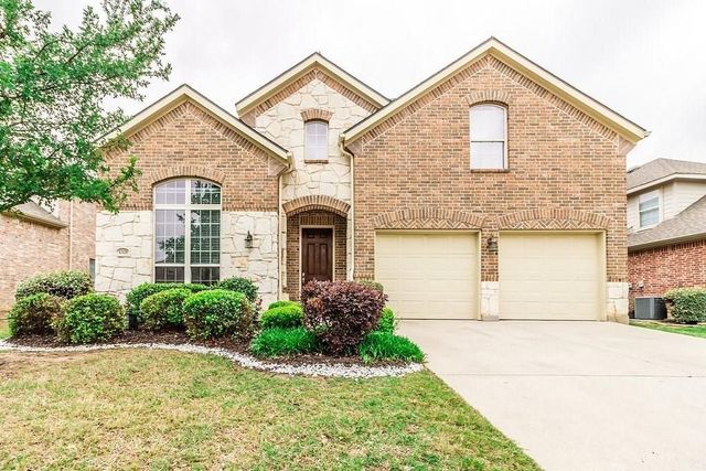1328 Burnett Drive, Lantana, TX 76226