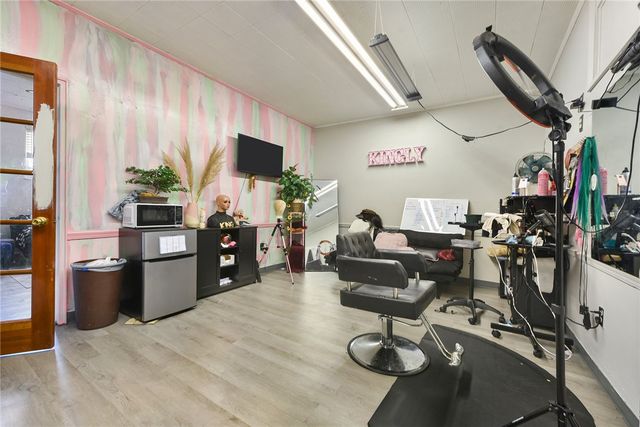 2141 E Ardmore Blv, Forest Hills Boro, PA 15221