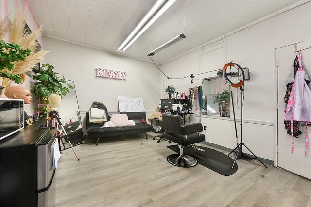 2141 E Ardmore Blv, Forest Hills Boro, PA 15221