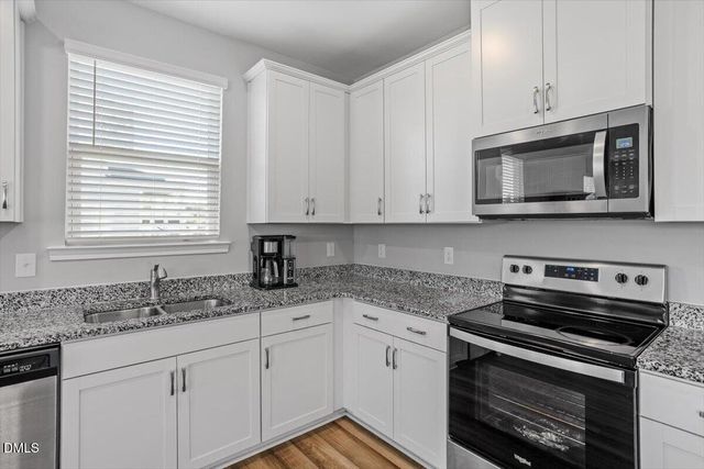 395 Windy Farm Drive, Fuquay Varina, NC 27526