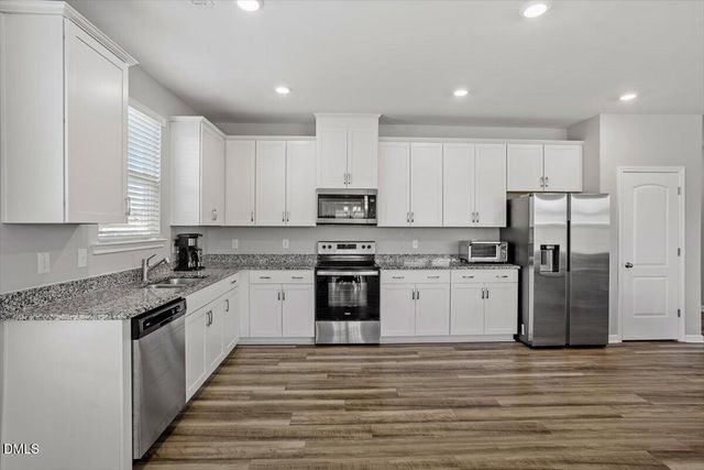 395 Windy Farm Drive, Fuquay Varina, NC 27526